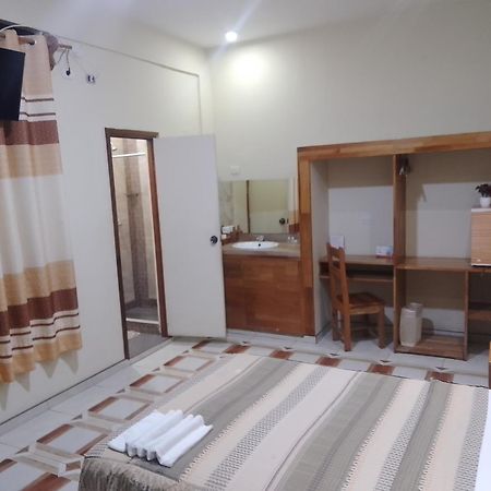 Casa Nativa Iquitos Hotel Buitenkant foto