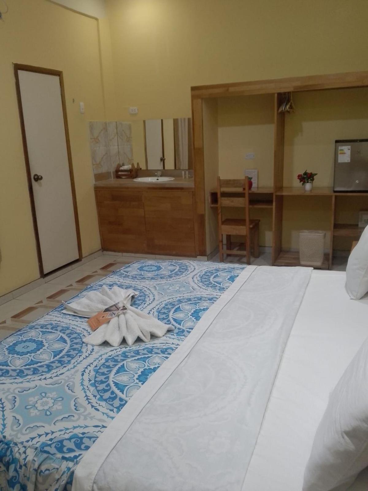 Casa Nativa Iquitos Hotel Buitenkant foto