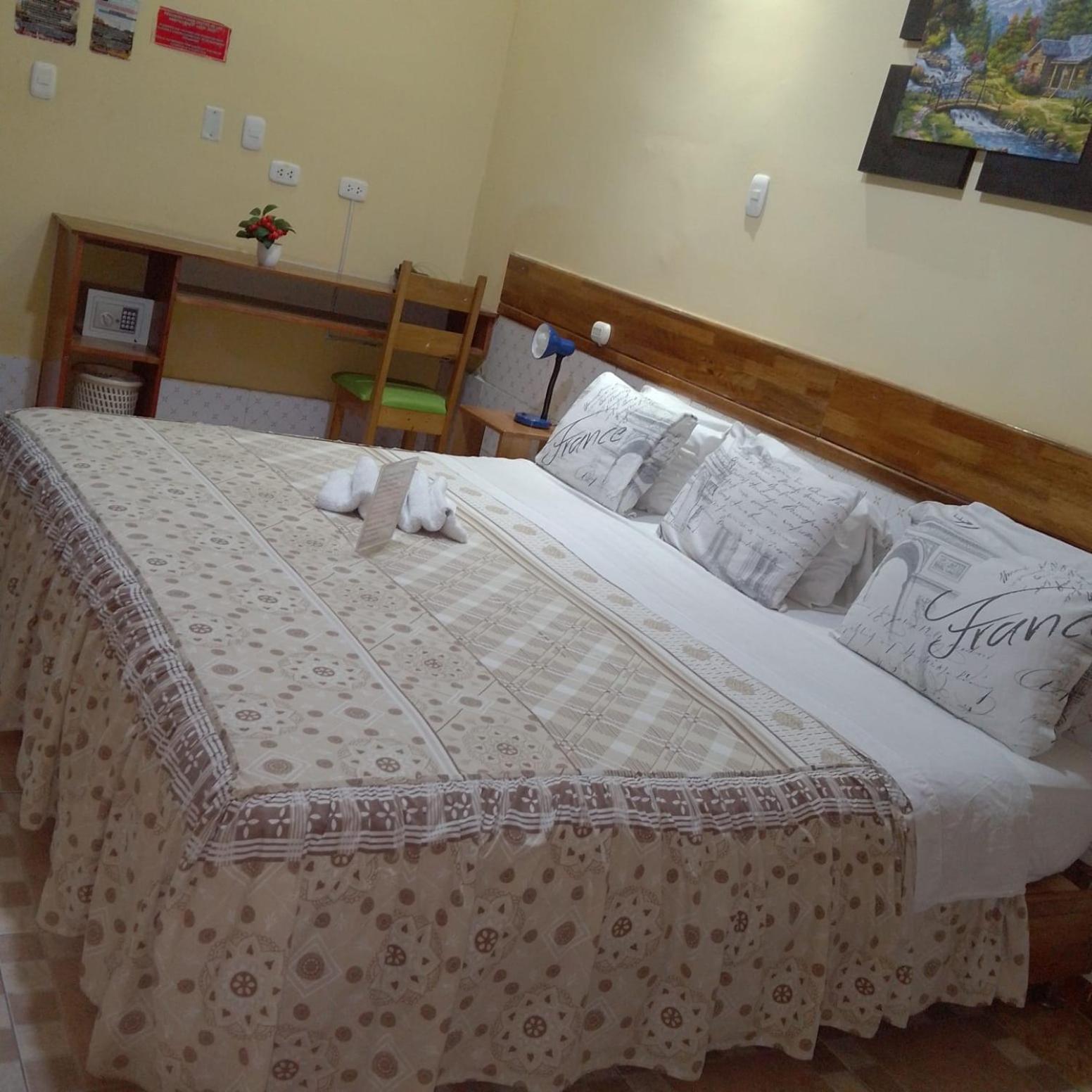 Casa Nativa Iquitos Hotel Buitenkant foto